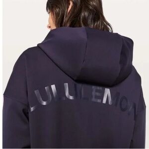 Lululemon size 6 navy blue jacket